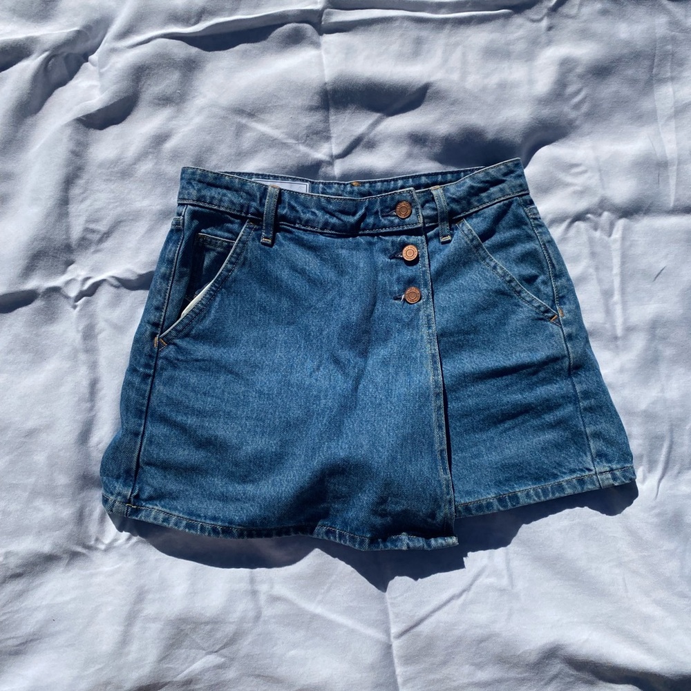 GAP Classic Blue Jean Skort